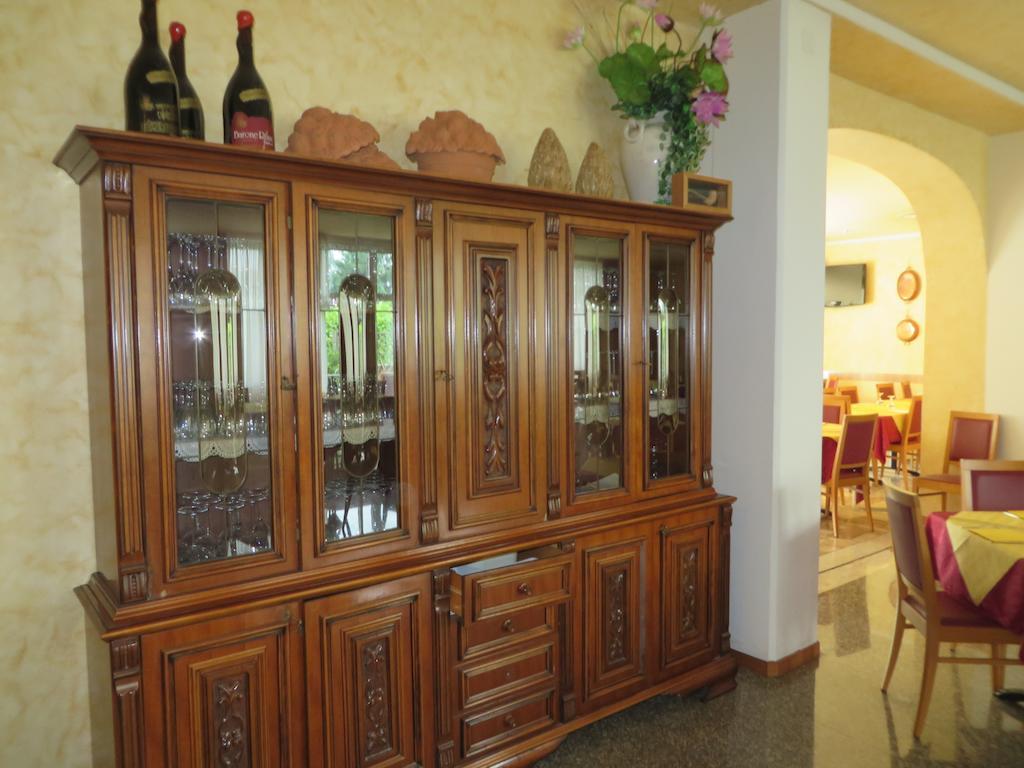 Hotel San Tomio Isola Vicentina Eksteriør bilde